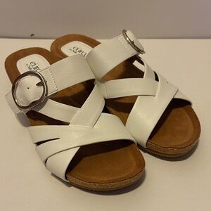 Aetrex White Sandals with Silver Buckle